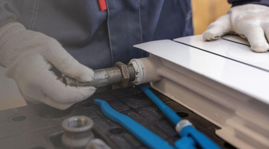 Gas Line Leak Repair in Home, KS